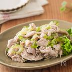 レンジで簡単！豚こまねぎ塩