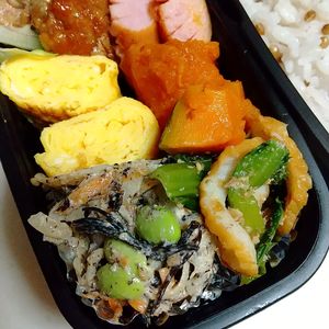 とまっちょ嫁の作ってみた!投稿(【ひじきとれんこんのデリ風サラダ】レンジで簡単！栄養満点)
