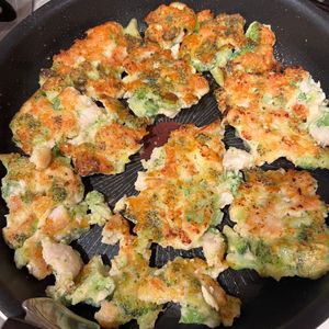 ぼーの作ってみた!投稿(筋肉飯【ブロッコリーと鶏むね肉のチーズ焼き】)