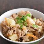 【ツナマヨポテトの塩昆布炊き込みご飯】こくうま！