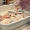 ほっくりまろやか♪鮭の塩バターソテーの工程1