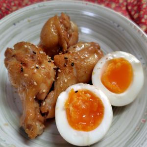 コスモスの作ってみた!投稿(【ほっとくだけチキンほろほろ手羽元とおまけの味玉】下味冷凍)