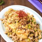 美味しく温活♪ねぎたっぷり肉味噌だれの豆腐ステーキ