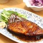 【ほっこり和食♡】ごはんがすすむ🍚🥢ぶりの醤油麹照り焼き