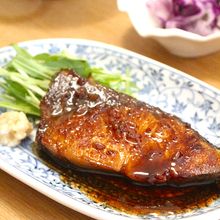 【ほっこり和食♡】ごはんがすすむ🍚🥢ぶりの醤油麹照り焼き