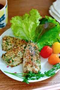フライパンで絶品【鯵のバジルチーズ焼き】ごはんやパンに合う◎