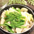 簡単おひとり鍋！餃子鍋　たっぷりニラ白菜