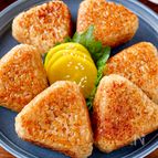 【焼きおにぎり】外カリッ中じゅわ.ᐟ.ᐟ中まで味しみ♡