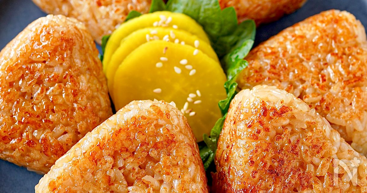 【焼きおにぎり】外カリッ中じゅわ.ᐟ.ᐟ中まで味しみ♡