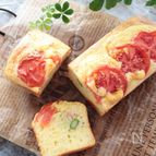 アスパラガスとトマトのケークサレ