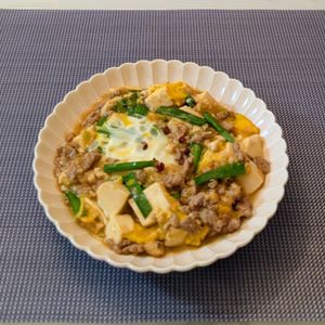 𝔂𝓾𝓶𝓲🍓の作ってみた!投稿(【ニラ玉とじ麻婆豆腐】おうち中華でご飯にもお酒にも)