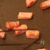 焼きズッキーニとベーコンのチーズマスタード和えの工程3