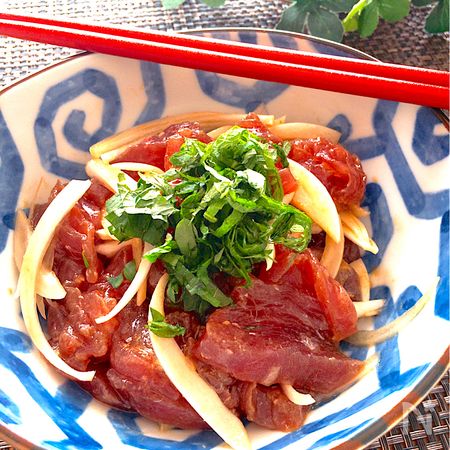 どんな種類のお刺身でもok まぐろと新玉ねぎの絶品おつまみ By ともきーた 伊藤 智子 レシピサイト Nadia ナディア プロの料理家のおいしいレシピ