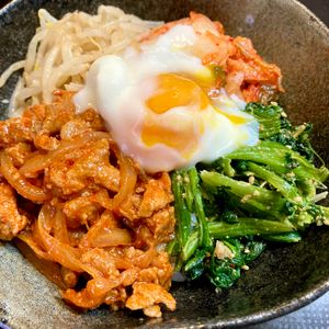 ゆかりの作ってみた!投稿(【甘辛肉のお手軽ビビンバ】絶品！お肉も野菜も一皿で♪)