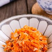 レンジで簡単すぎるっ♪【ツナの旨味たっぷりにんじんしりしり】