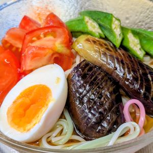 まゆのの作ってみた!投稿(夏野菜そうめん【具だくさん！夏のそうめんアレンジ！】)