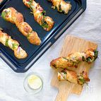 初心者さんにおすすめ！ほうれん草とベーコンのねじりスティック