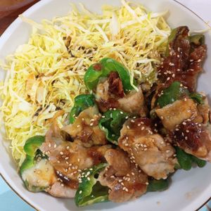 milkの作ってみた!投稿(とろ〜りチーズがたまらん！ご飯がすすむ「ピーマンの肉巻き」)