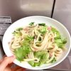 ケの作ってみた!投稿(冷蔵庫の定番でパパッと♪【ベーコンとレタスの焼きうどん】)