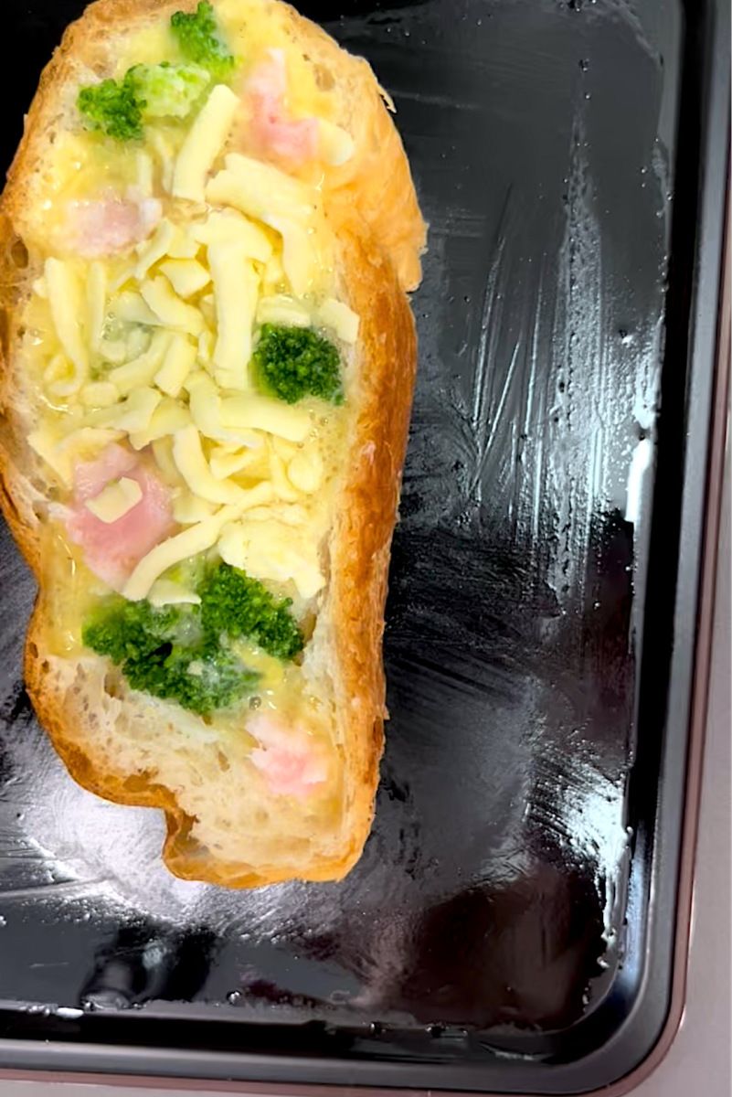 クリスマスの前菜に♪サクッとろっ！バゲットパンdeキッシュ | レシピ