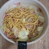 ワンパン15分【ベーコンとキャベツのバター醤油パスタ】の工程3