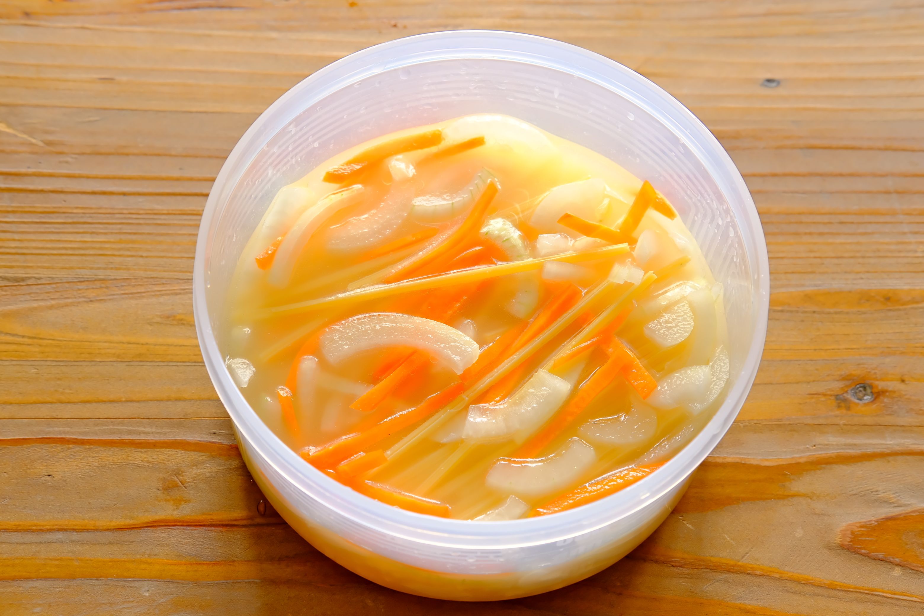 ずぼら喫茶のスパゲッティサラダ】タッパーでレンチンするだけ