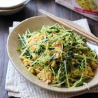 豆苗とコーンと卵のマヨネーズ炒め