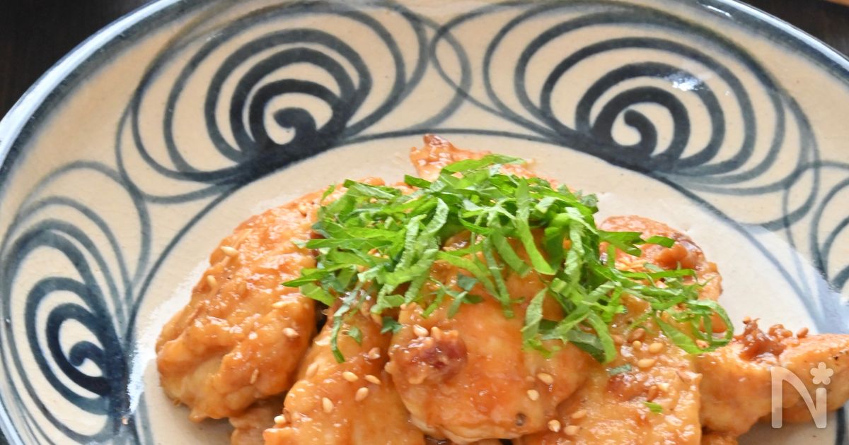 ご飯すすむ♪鶏むね肉の梅照り焼き