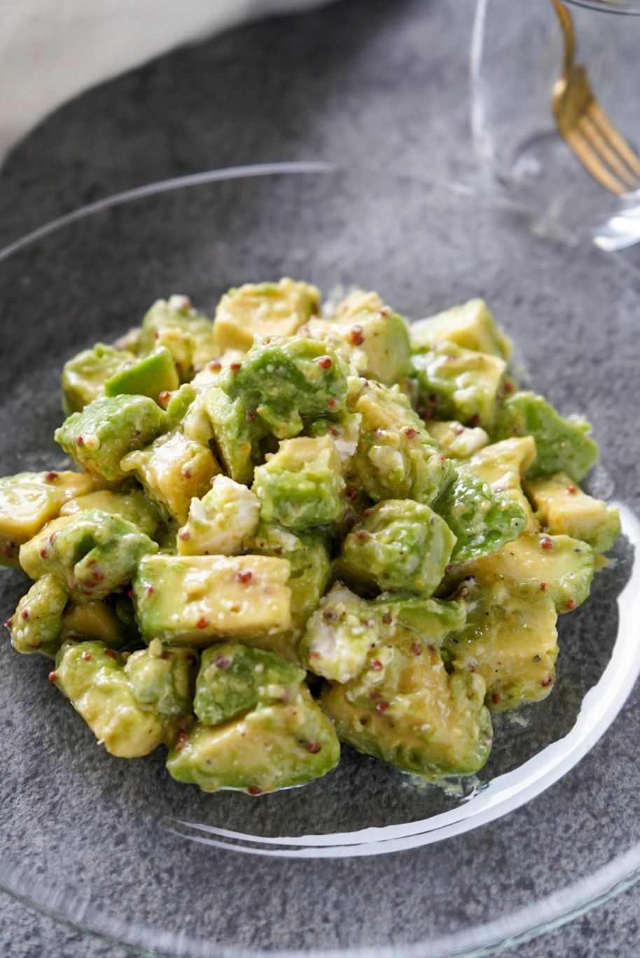 絶品アボカド和えるだけ♡『アボカドのクリチハニーマスタード