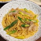 【豚肉とアスパラのバター醤油スパゲティ】にんにく香るコク旨♪