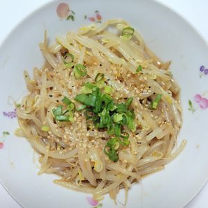 ふうかの作ってみた!投稿(毎日食べたい！やみつきもやし)