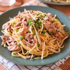 【豚もやしのガーリック塩やきそば】いつもの調味料で激うま！