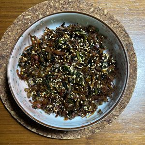 つくし🍄‍🟫の作ってみた!投稿(栄養満点【菜っぱじゃこふりかけ】)