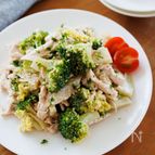 『チキンとブロッコリーの胡麻だれサラダ』すり胡麻で手軽に♪