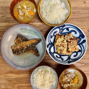 ぴいすけの作ってみた!投稿(【さばのごまみりん焼き】ご飯が進む！簡単お魚おかず♪)