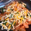 【フライパンごと食卓へ！】野菜たっぷりチーズポークチャップの工程4