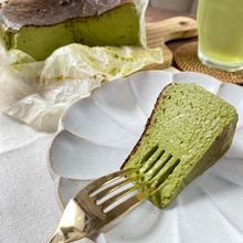 簡単混ぜるだけ!抹茶のバスクチーズケーキ