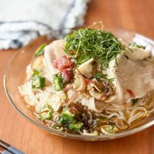 【豚しゃぶ梅もずくそうめん】食欲がないとき・夏バテ予防にも！