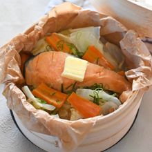 野菜たっぷり摂れる♡【鮭のちゃんちゃん蒸し】