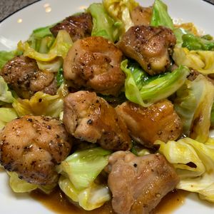 楽ラク手抜キッチン🐶🐾の作ってみた!投稿(【鶏肉とキャベツのコク旨オイスターいため】子どもも好きな味！)