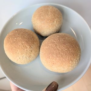 さきの作ってみた!投稿(ふわもち♪油.卵不使用！【オートミールパン】めちゃうま！)