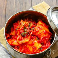 【キムチ】初心者でも作れる!うま辛×発酵パワーでご飯がすすむ♪|おうちで簡単!松山絵美の韓国家庭料理教室Vol.10