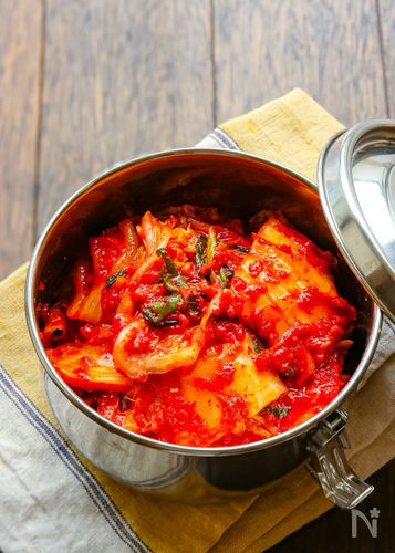 【キムチ】初心者でも作れる!うま辛×発酵パワーでご飯がすすむ♪|おうちで簡単!松山絵美の韓国家庭料理教室Vol.10