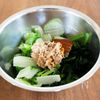 『小松菜と白菜の胡麻ツナ和え』簡単☆さっぱり副菜♪の工程2