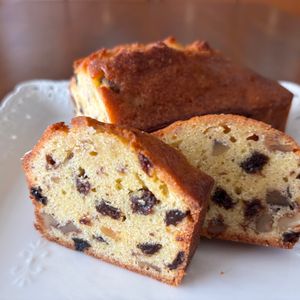 こむぎの作ってみた!投稿(作業10分【くるみとレーズンのパウンドケーキ】作り方に驚き！)