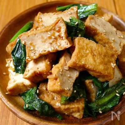 レンジで5分!【小松菜と厚揚げのオイスターソース和え】