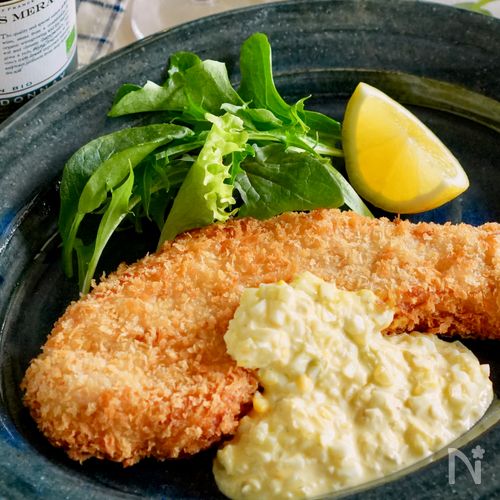 やわからサケフライ【わさびタルタル】（介護食）
