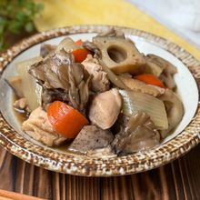 【レンコンと鶏もも肉のうまだし煮】切ってほったらかすだけ!