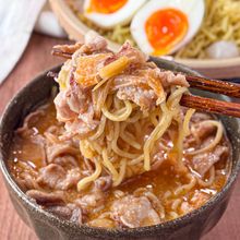 家族から大好評◎【豚バラと長ねぎの濃厚味噌つけ麺】