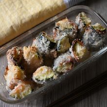 揚げない！ズッキーニの生ハムフライ